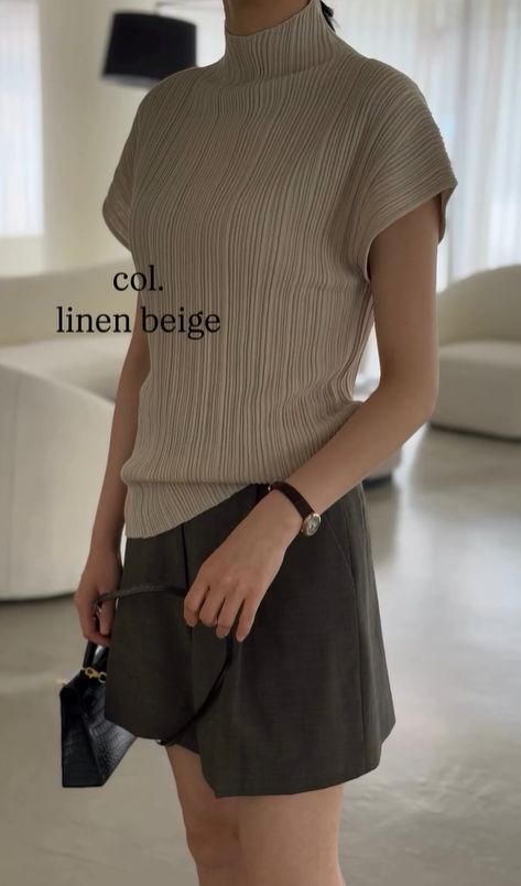 Linos WholeGarment Mock Neck Pleated Top