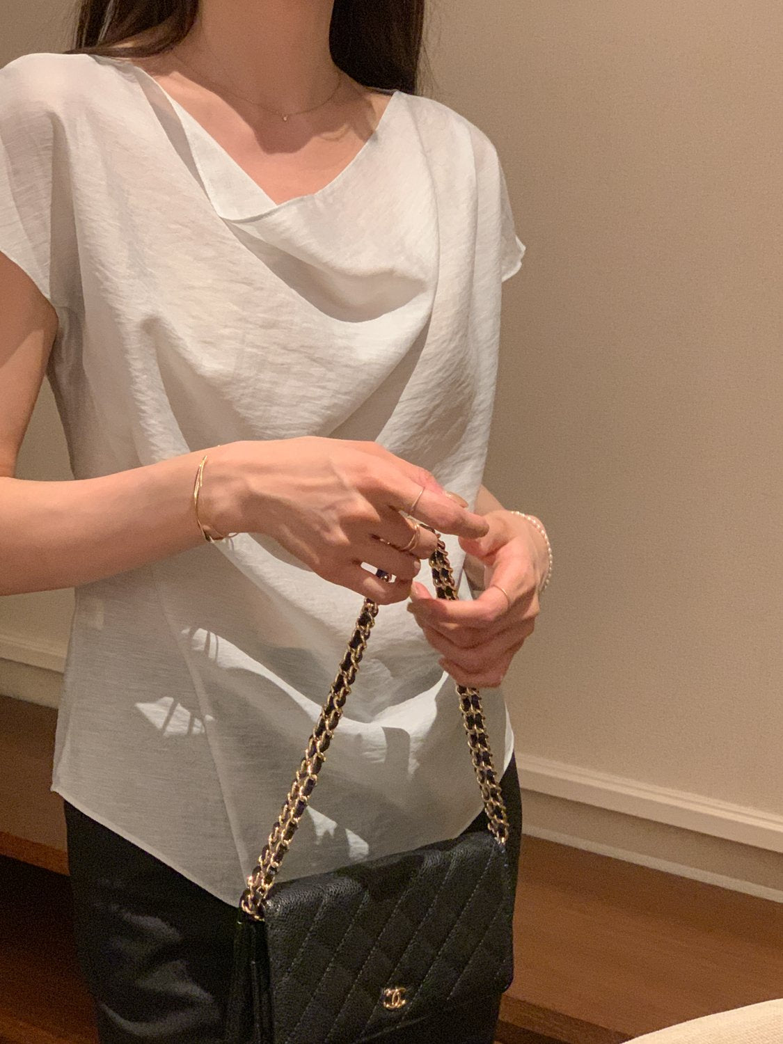 Drape Slim Blouse