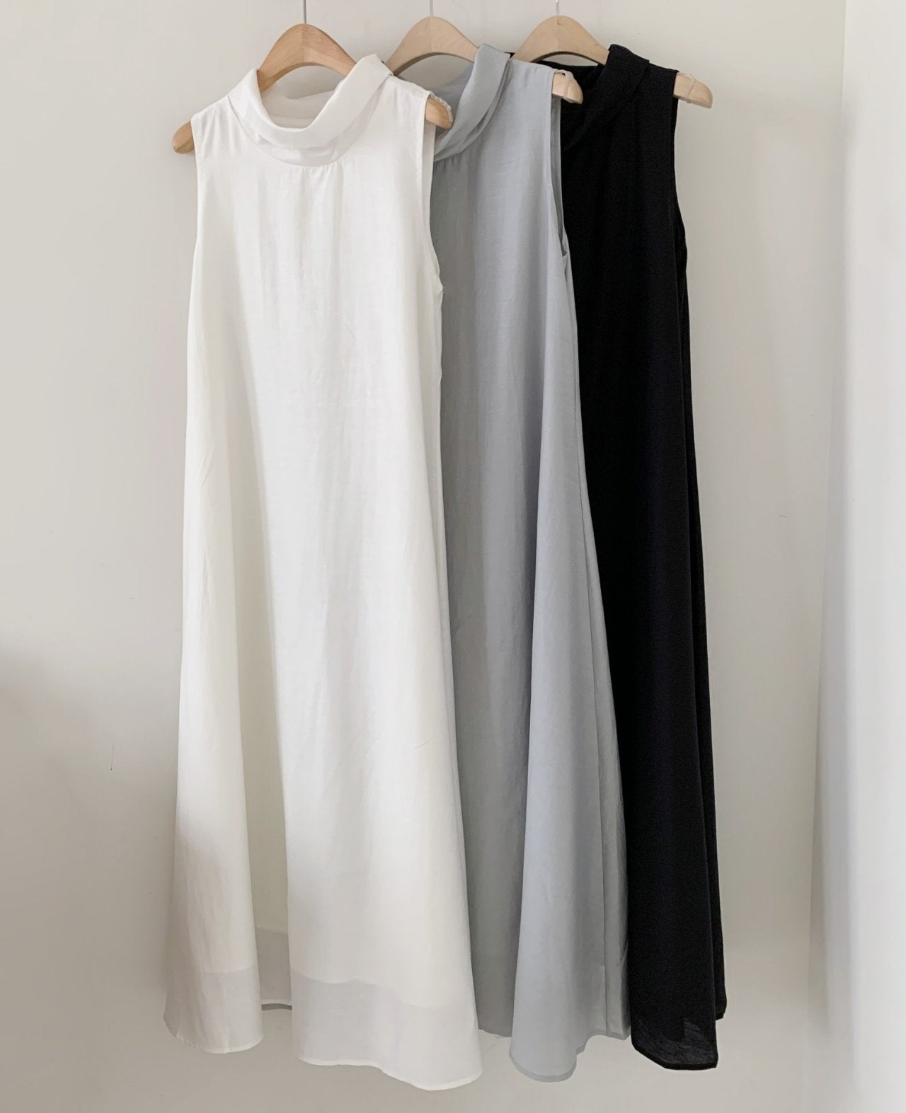 Elegant Satin Soirée Dress