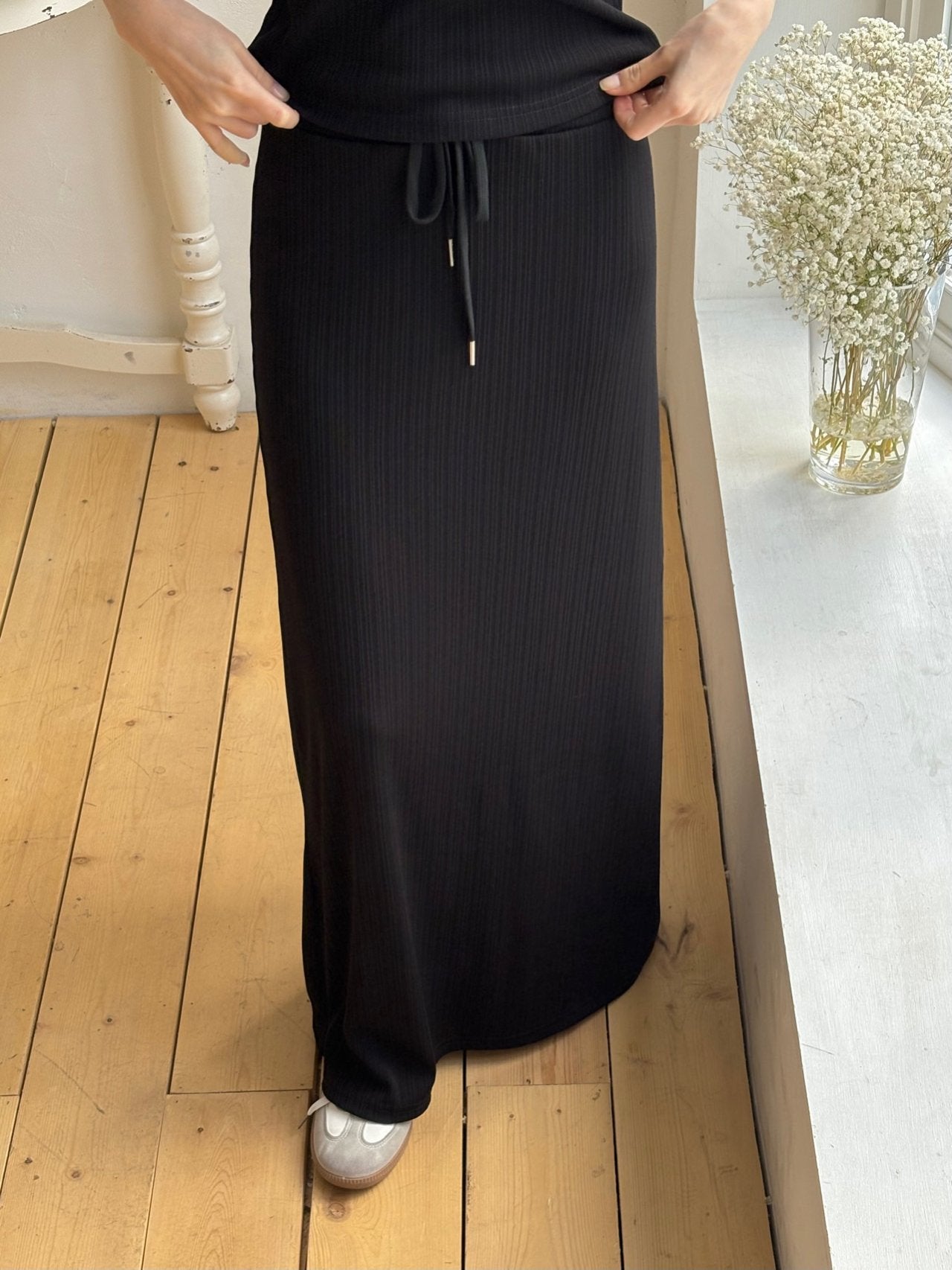 Wrinkle-Textured Half-Sleeve Top & Long Skirt Set