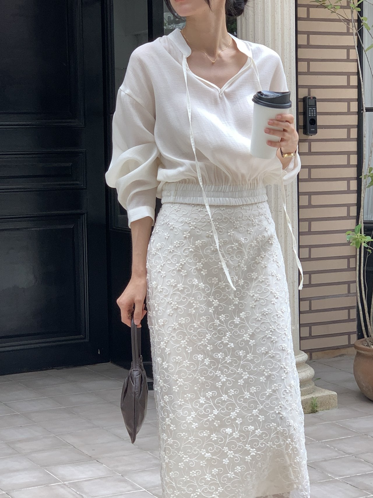 [Best Seller] Sculptural Silk-Lined Lace Skirt