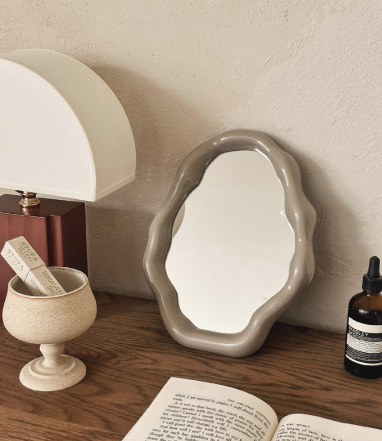 [Made in Korea] Asymmetrical Art Mirror