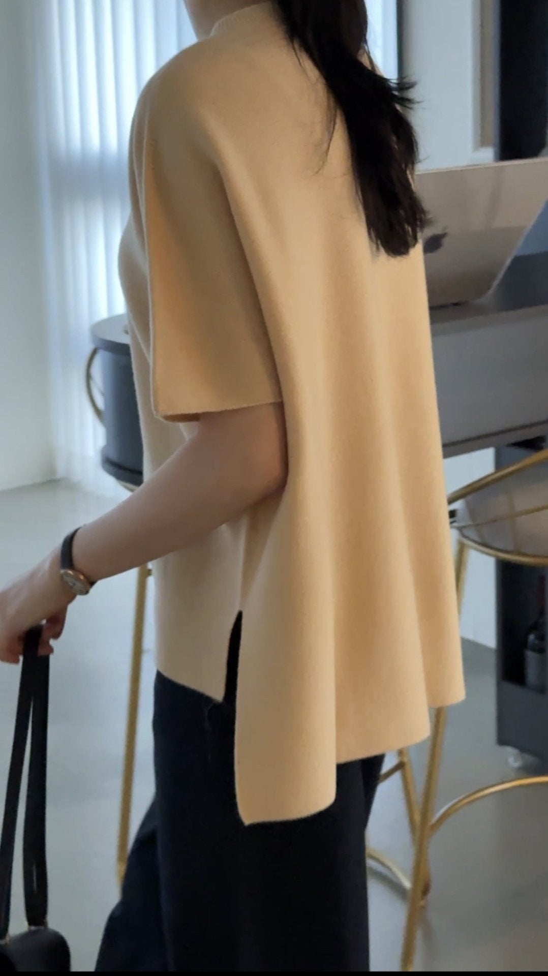 Signature Seamless Loose-Fit Knit