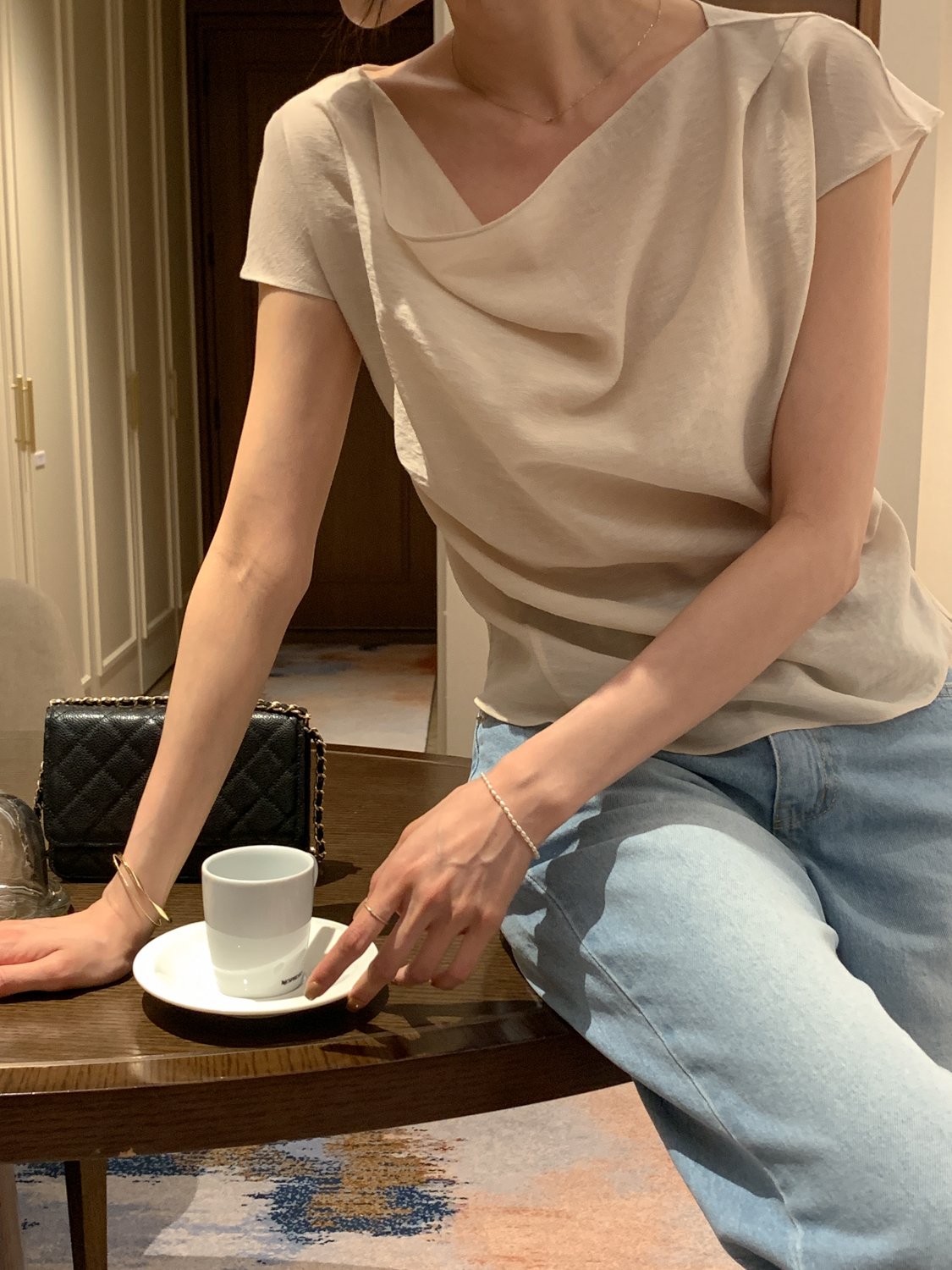Drape Slim Blouse
