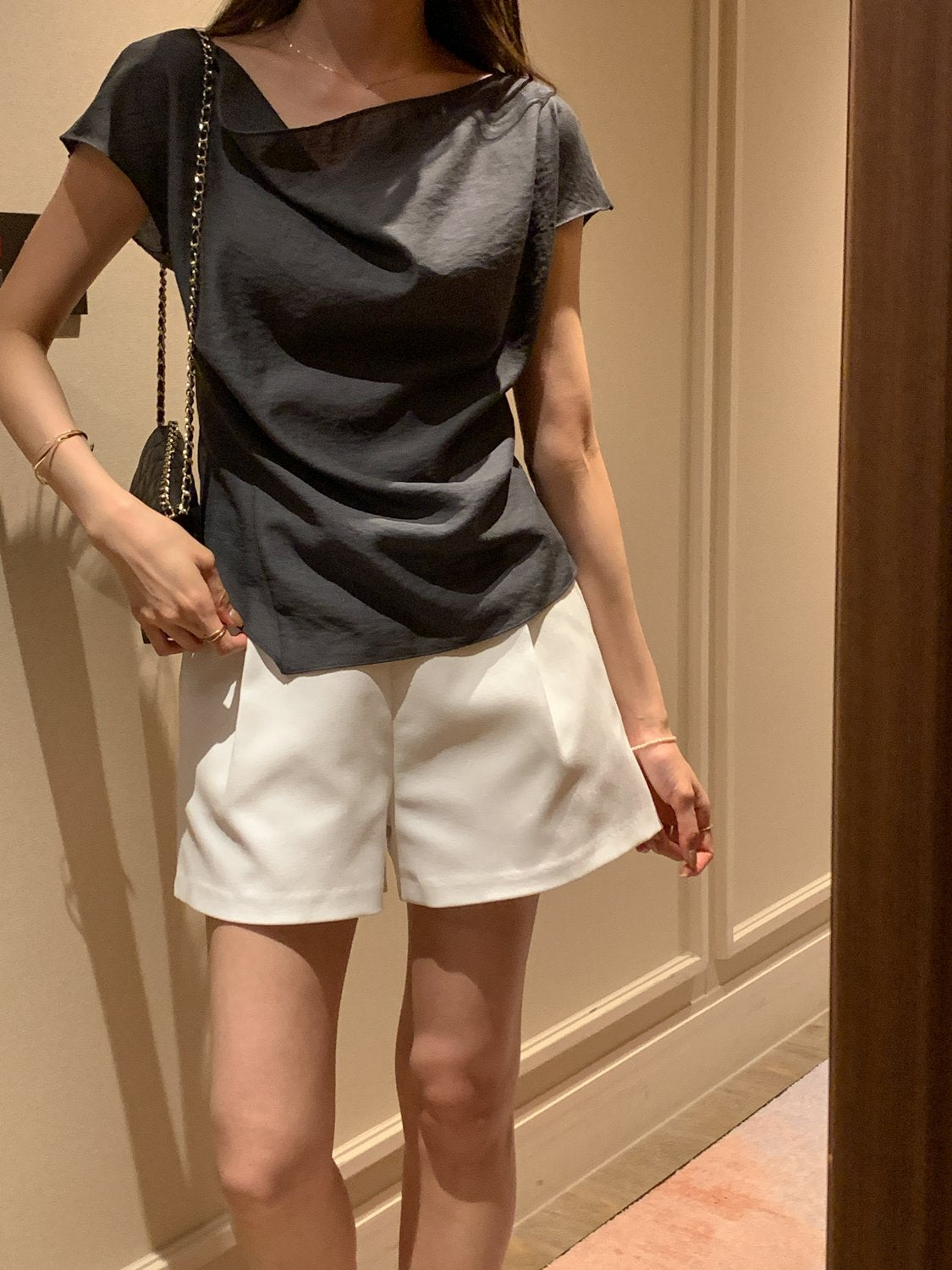 Drape Slim Blouse