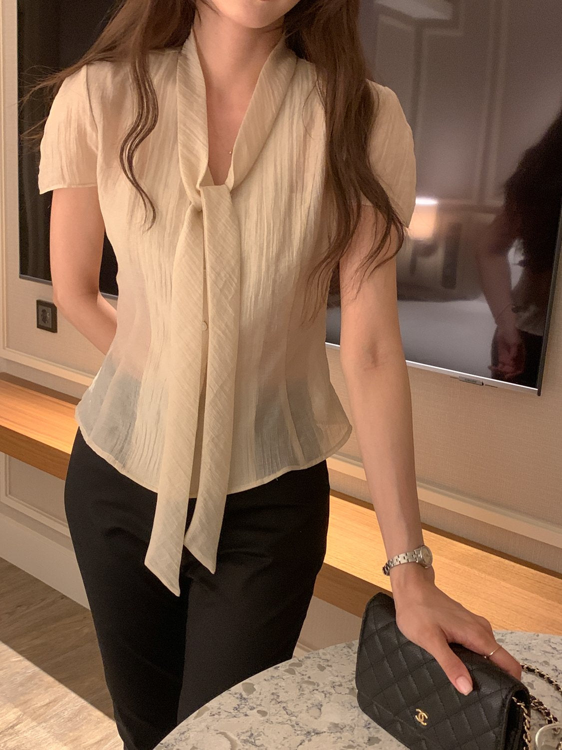Two-Way Tie Balloon Blouse