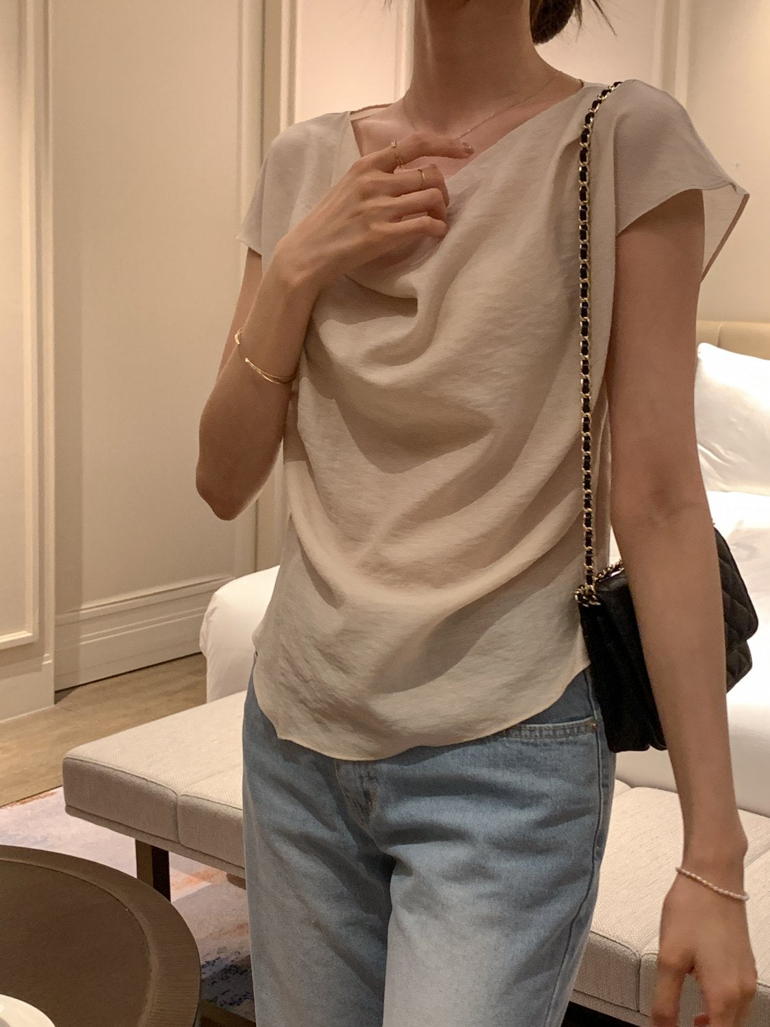Drape Slim Blouse