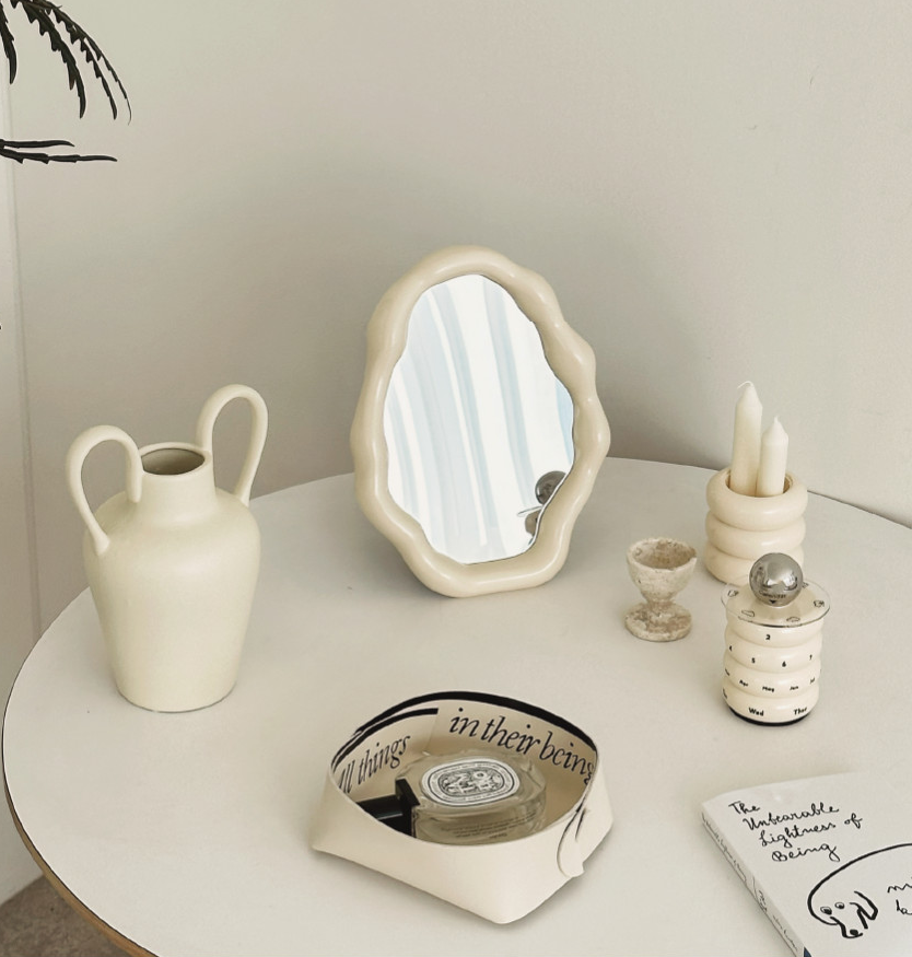 [Made in Korea] Asymmetrical Art Mirror