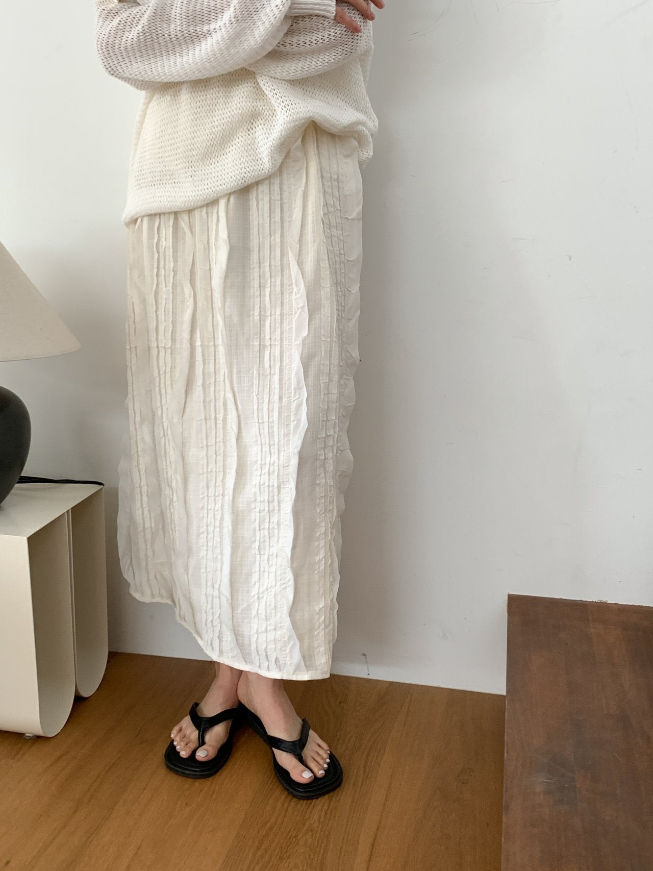 Ruffle Pintuck Long Skirt