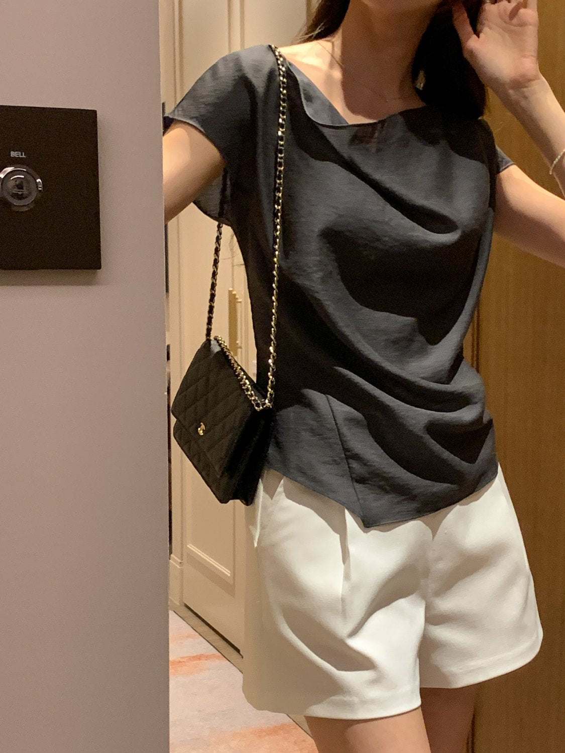 Drape Slim Blouse