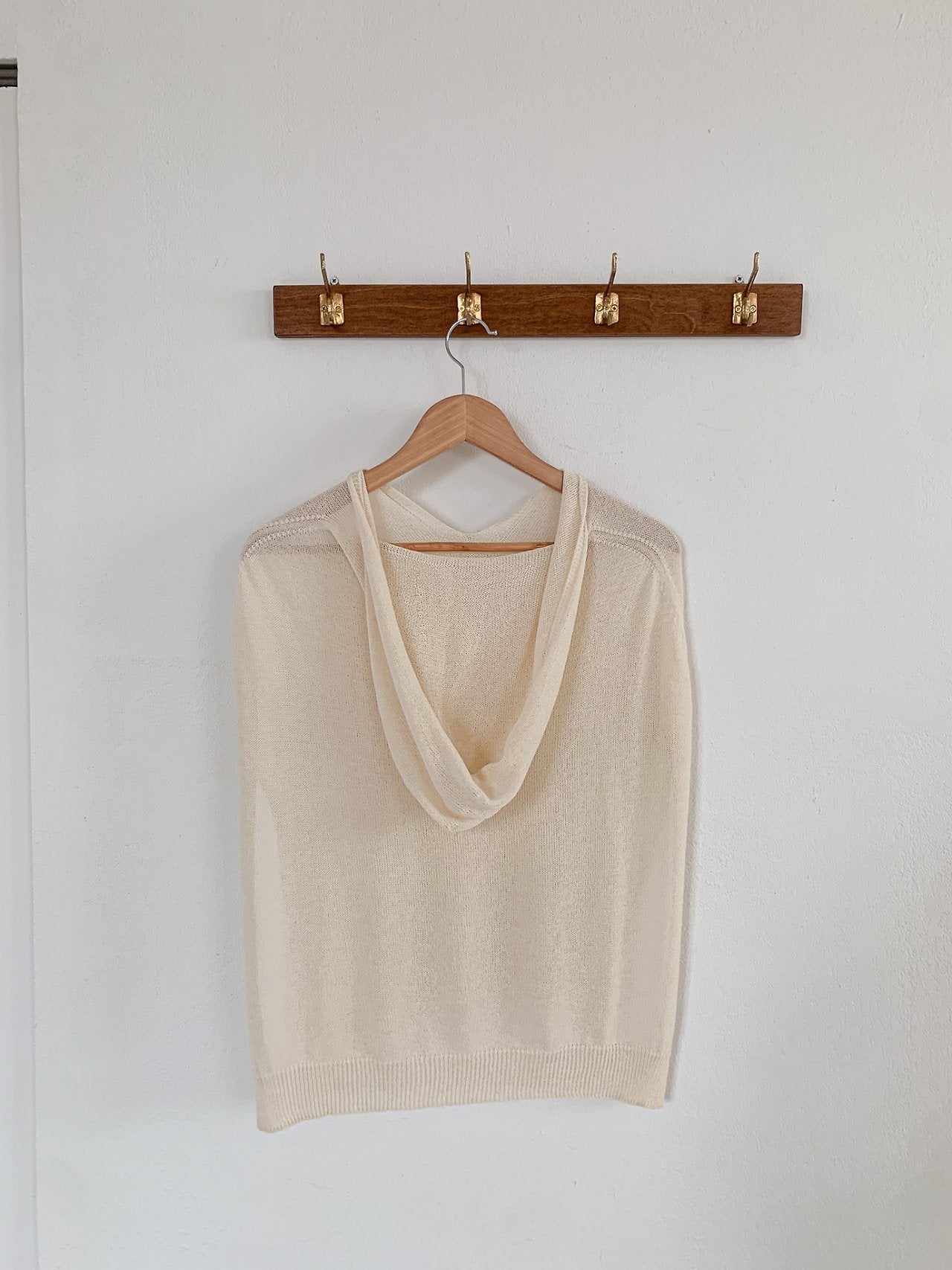 Whole garment Butter Hooded Knit Cape Vest