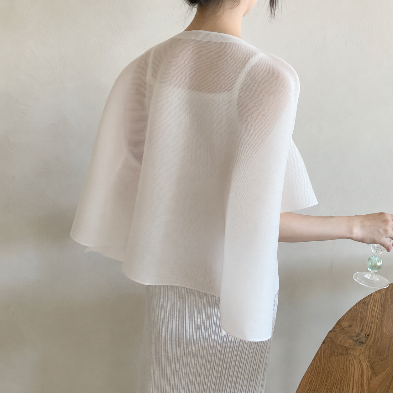Air-Hole Flare Cardigan