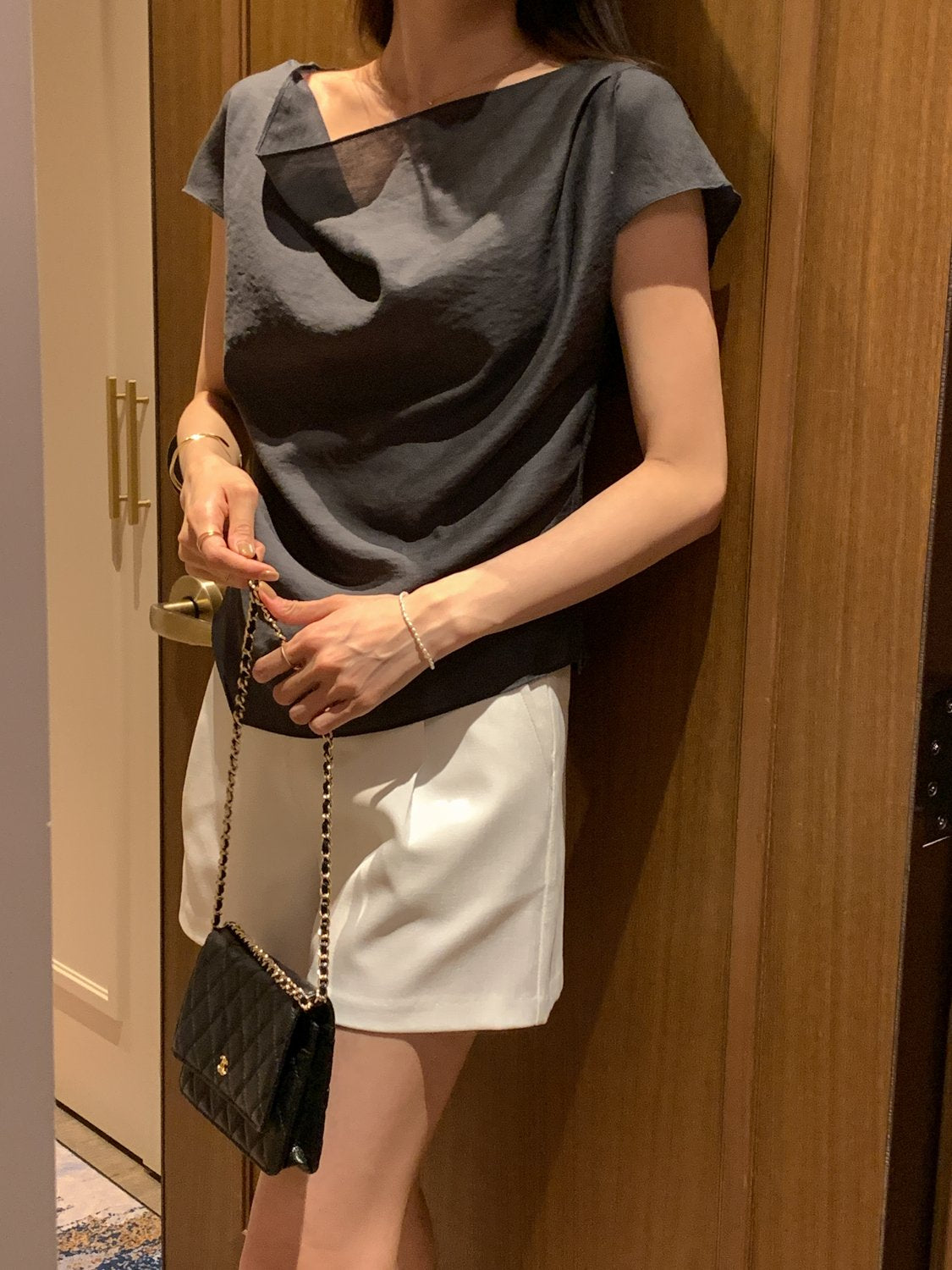 Drape Slim Blouse