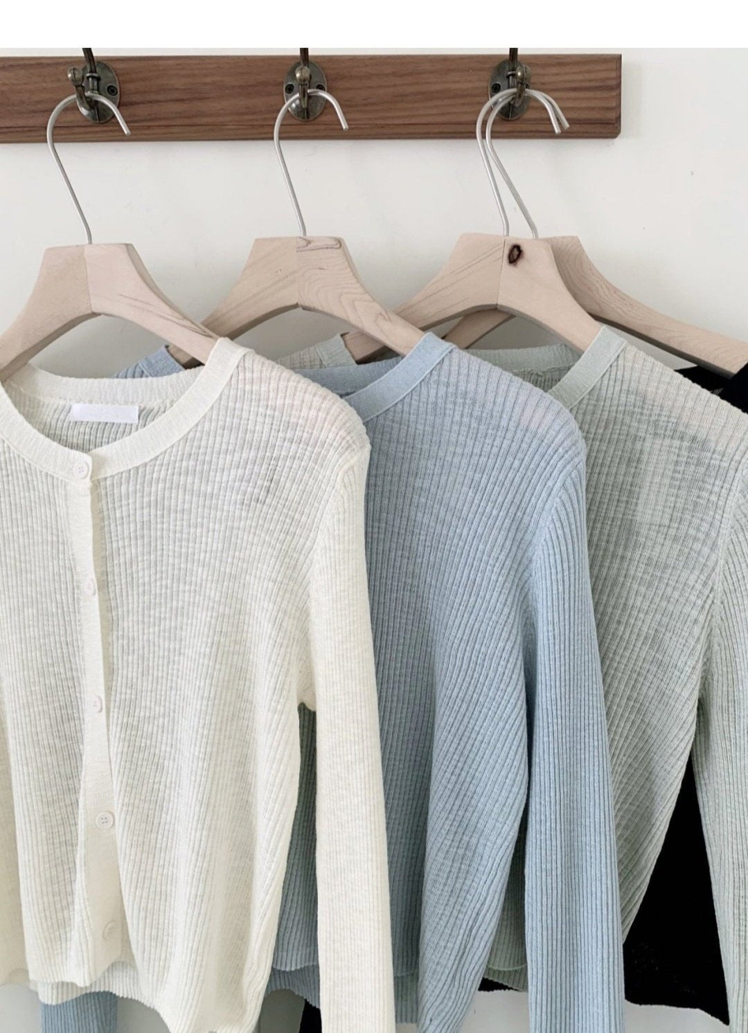 Lightweight Bokashi Rib Knit Cardigan