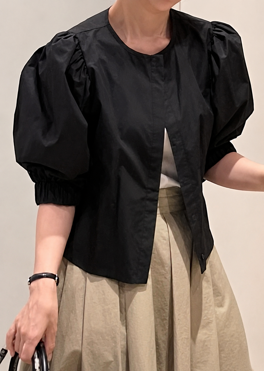 Volume Puff Sleeve Semi-Cropped Blouse & Cardigan