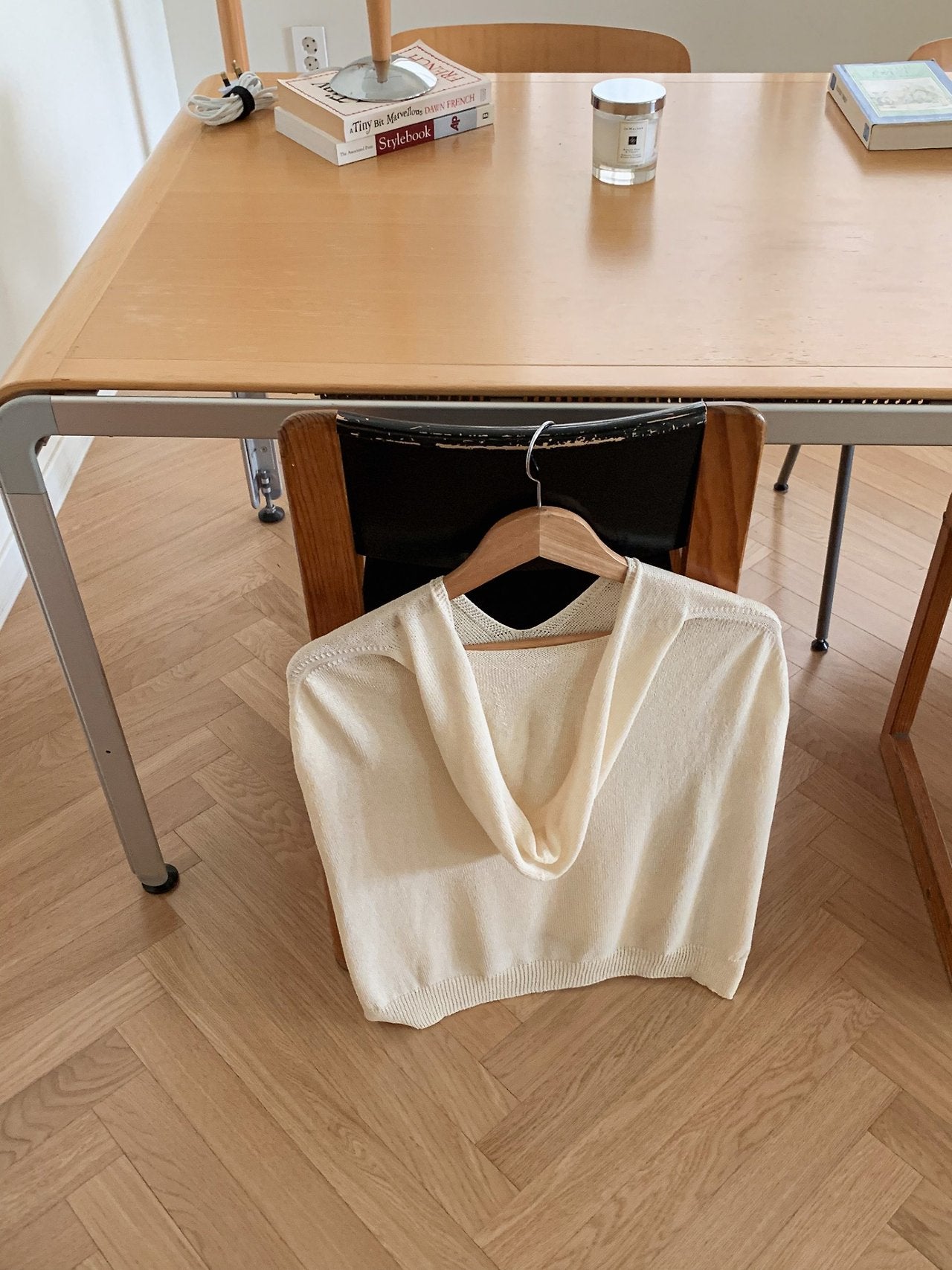 Whole garment Butter Hooded Knit Cape Vest