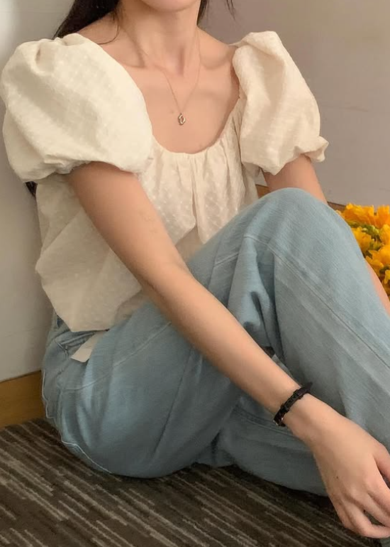 Two-Way Puff-Sleeve Blouse