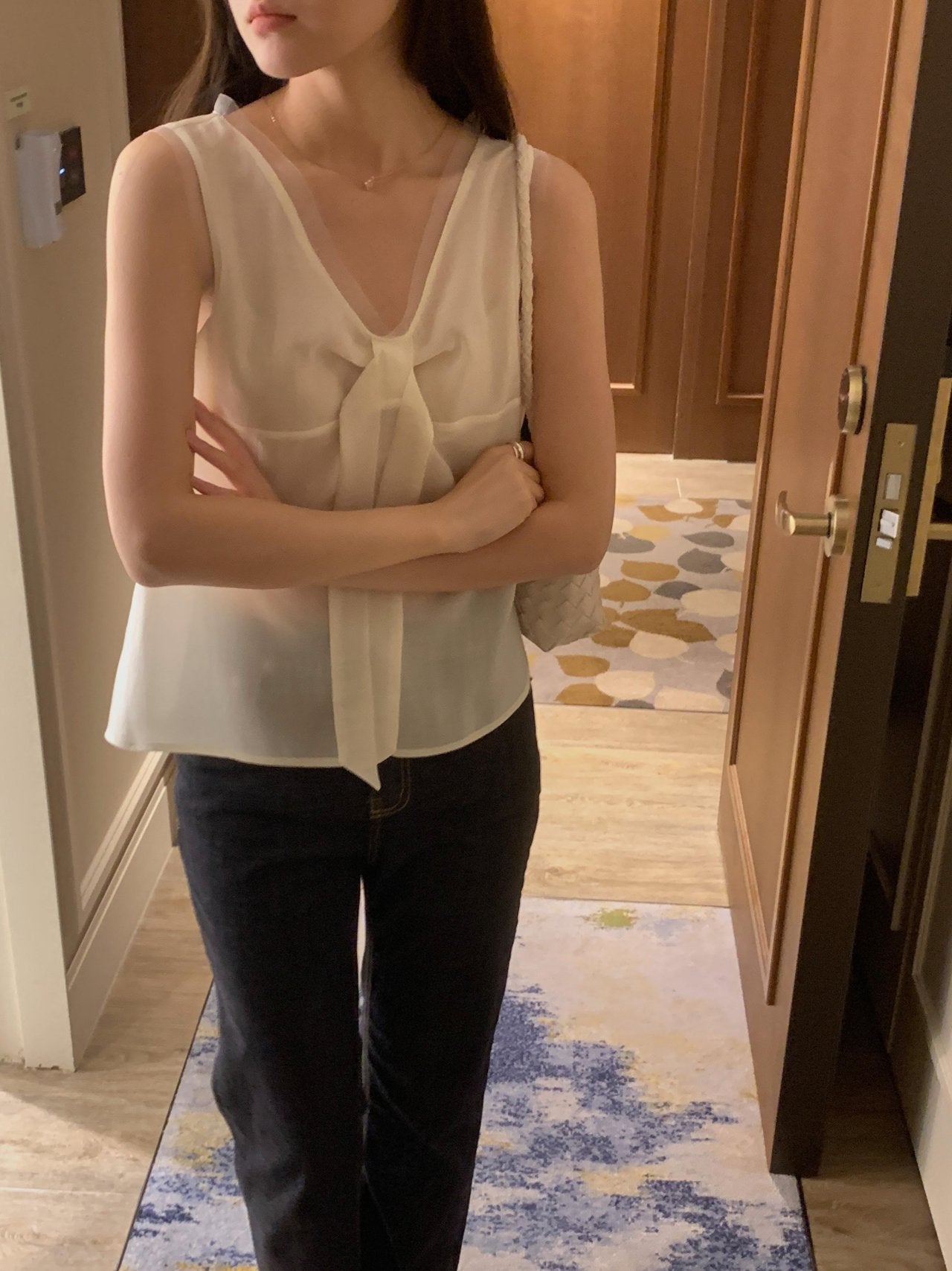 Pure Mood See-through V-Blouse