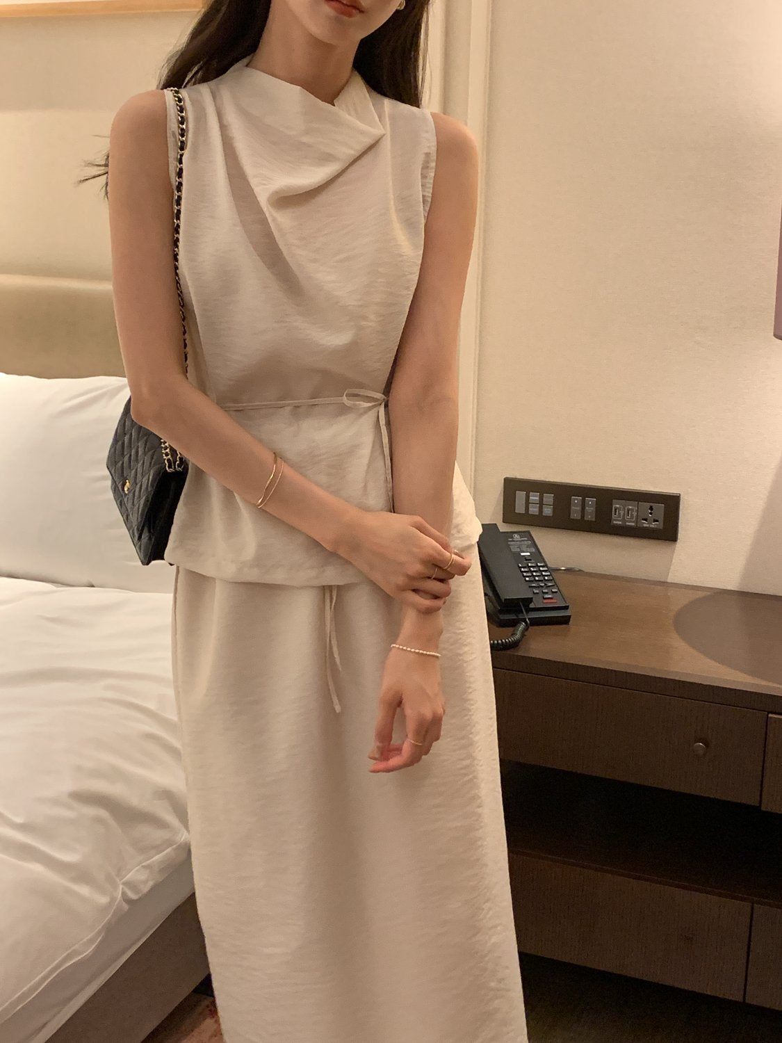 Cowl-Neck Shirring Sleeveless Blouse