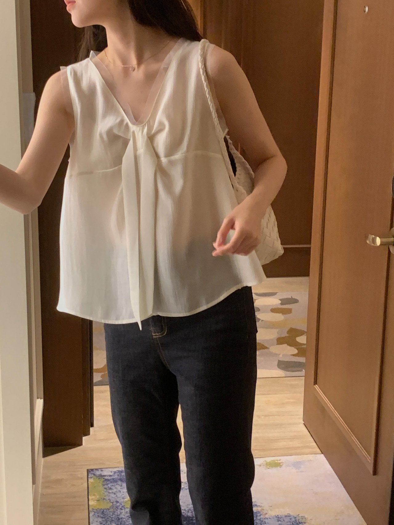 Pure Mood See-through V-Blouse