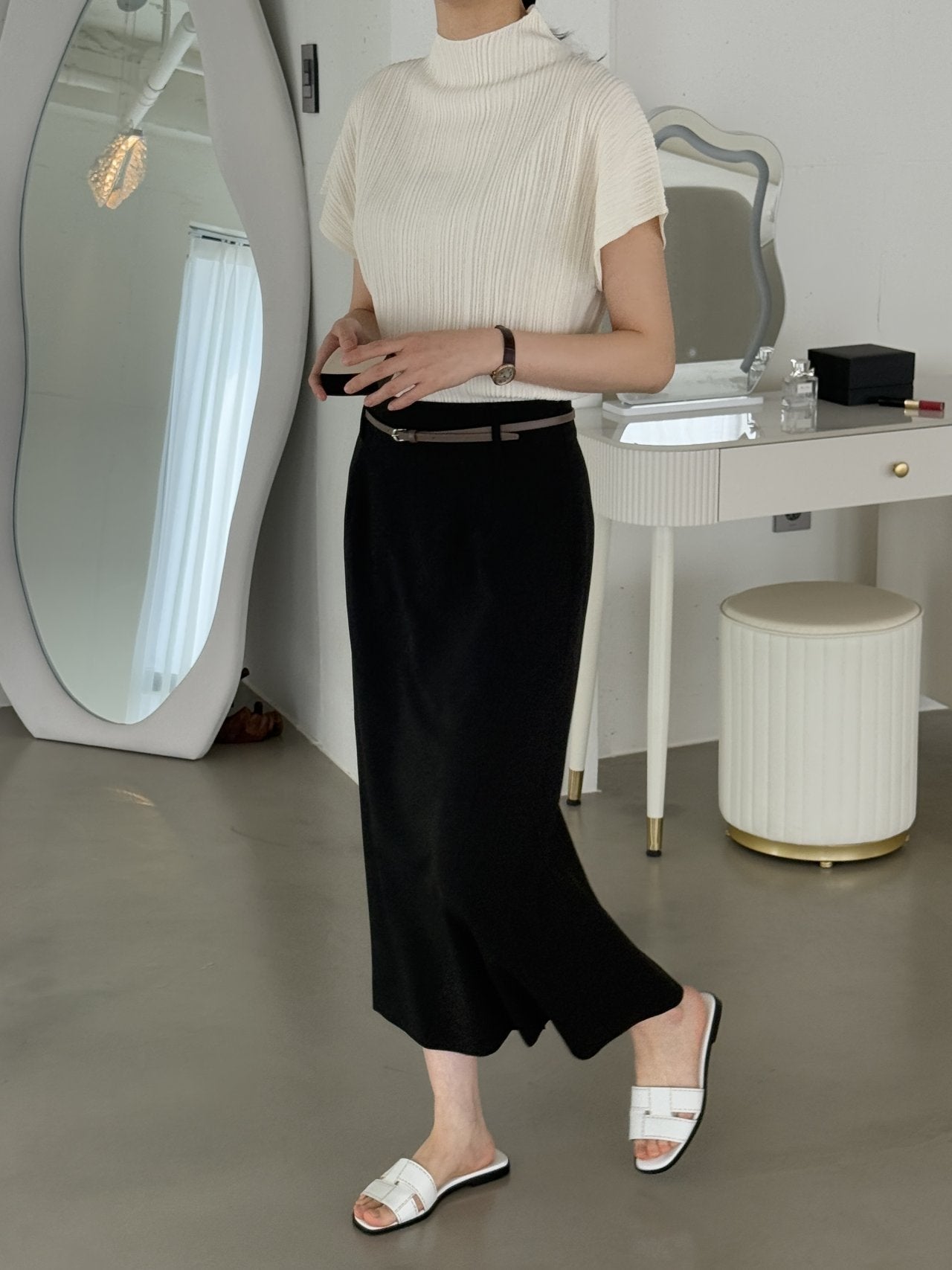 Lino Pleated Seamless Knit (Mock-neck) - Cream Ivory