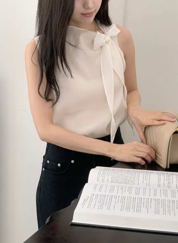 Tie Neck Sleeveless Blouse – Soft Feminine Silhouette