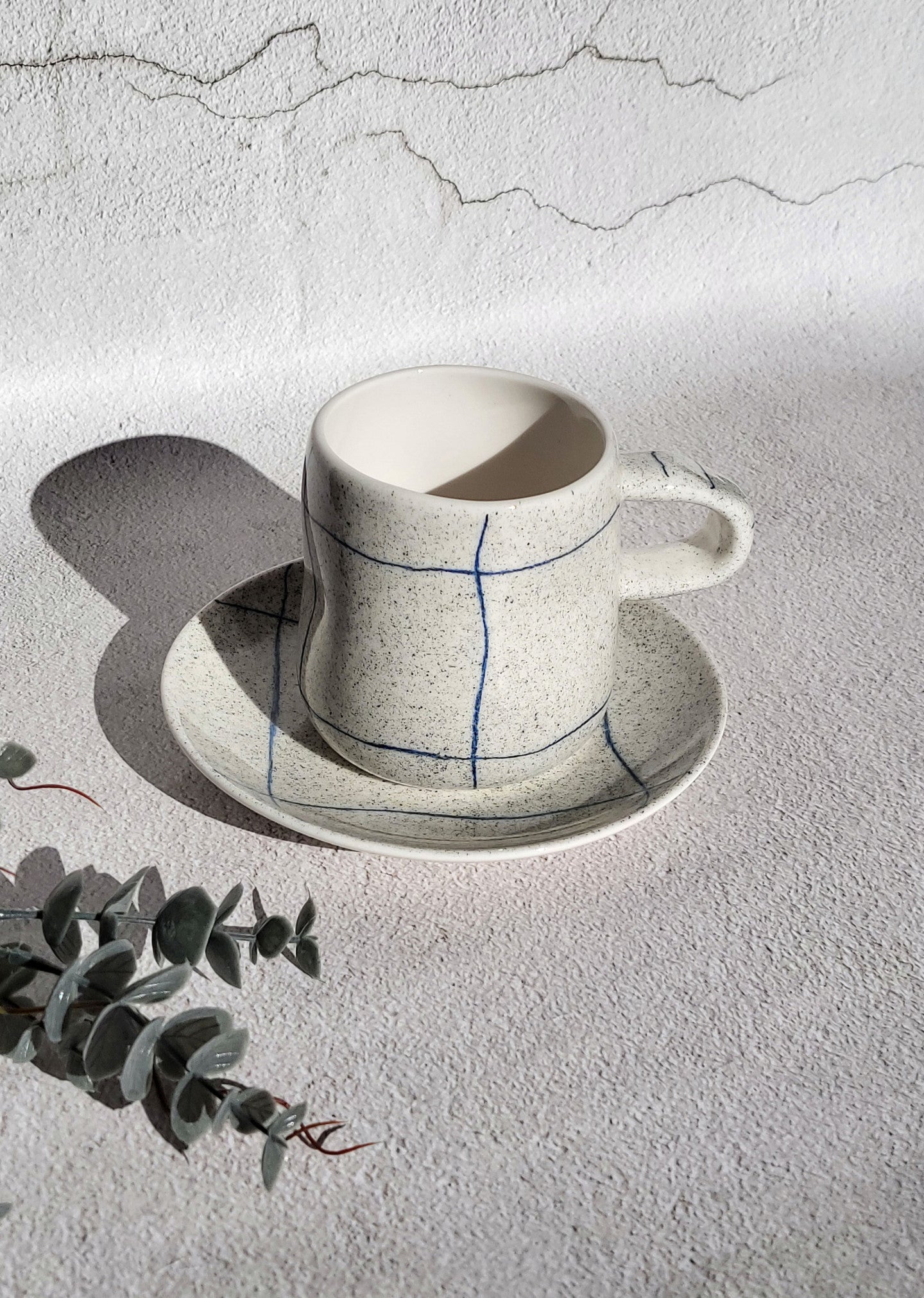 [Handmade Korean Ceramics] Crumpled Silhouette Blue Line Mug Set