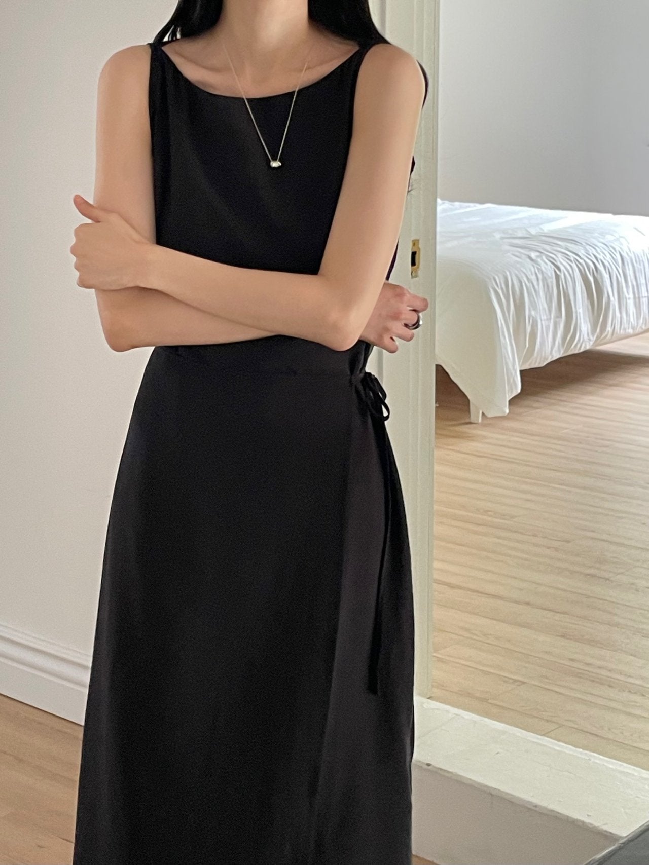 Elegant Boat Neck Wrap Sleeveless Dress