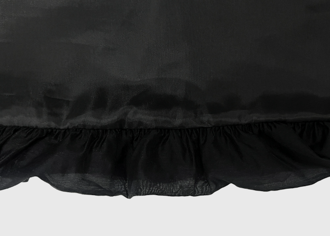 A Subtly Shimmering Balloon Silhouette Dress