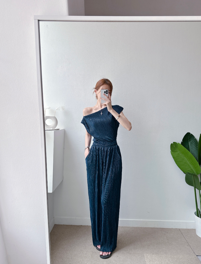 Pleated Off-Shoulder Cap Sleeve Top & Wide Pants Set