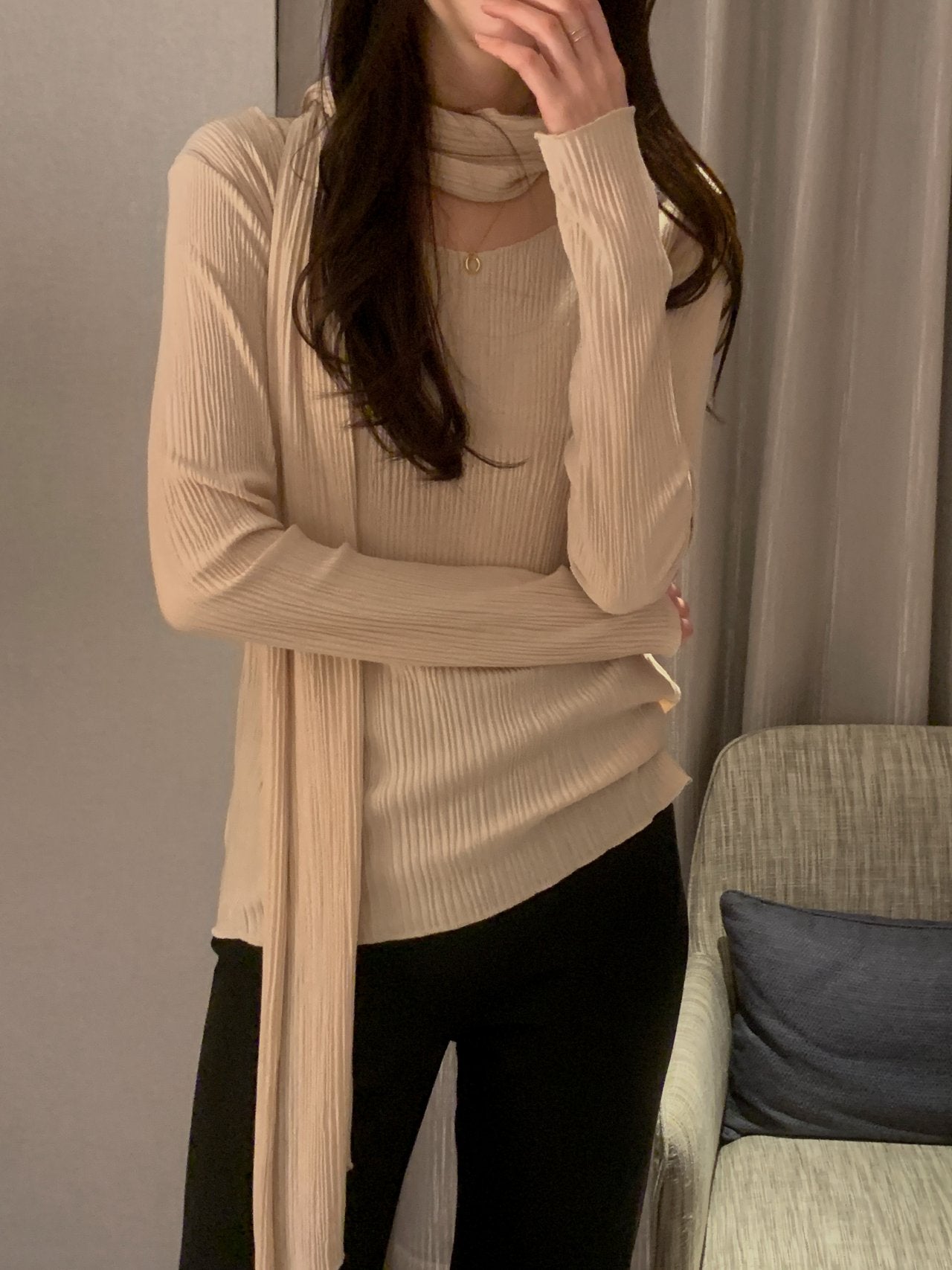 Pleated Scarf Set Tee