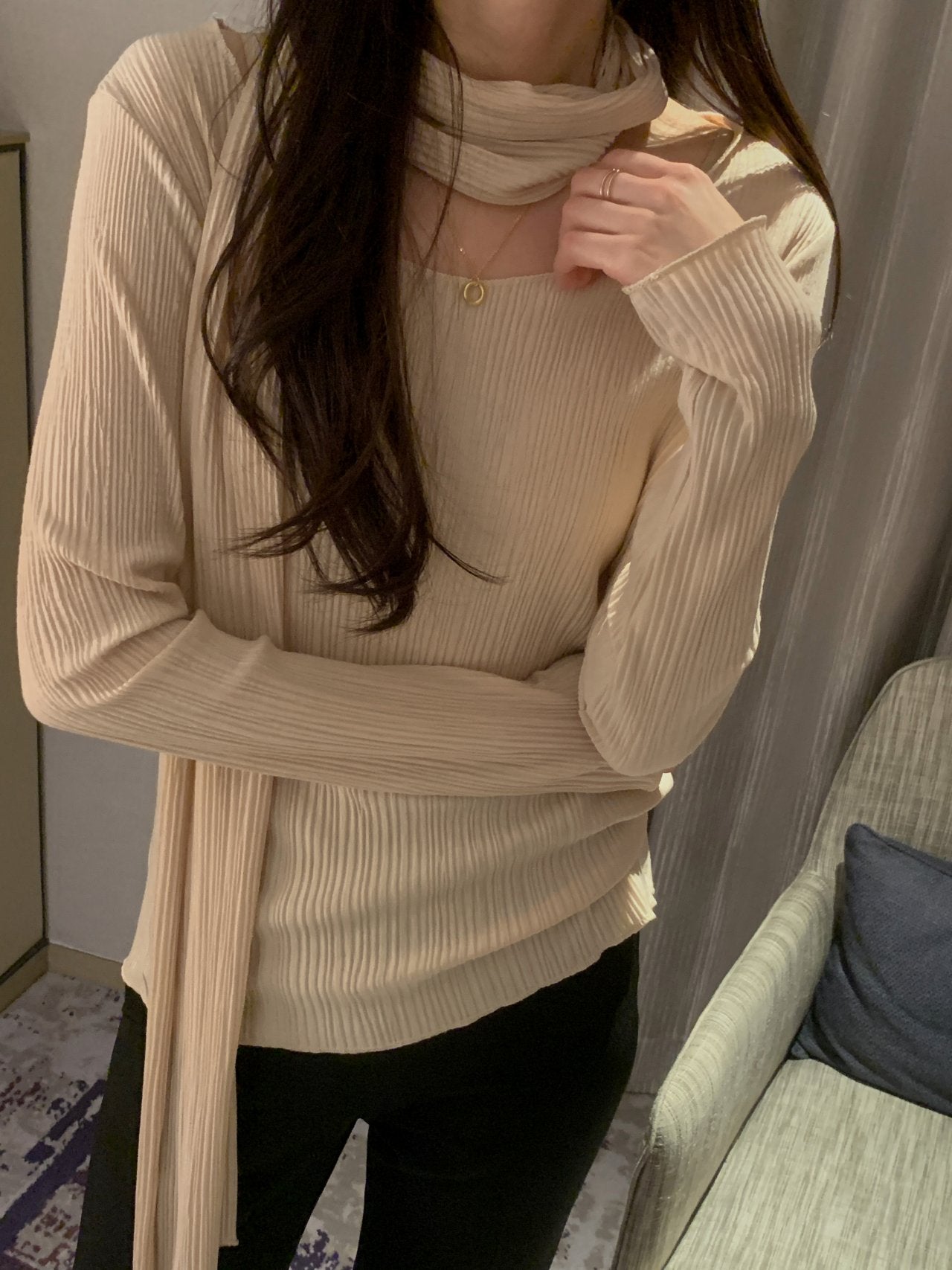 Pleated Scarf Set Tee