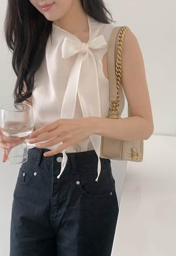 Tie Neck Sleeveless Blouse – Soft Feminine Silhouette