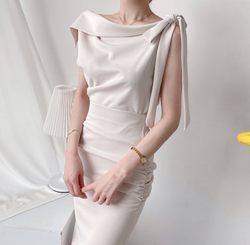 Scarf Asymmetric Sleeveless Blouse