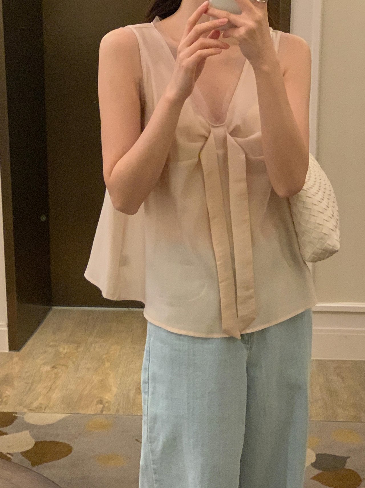 Pure Mood See-through V-Blouse