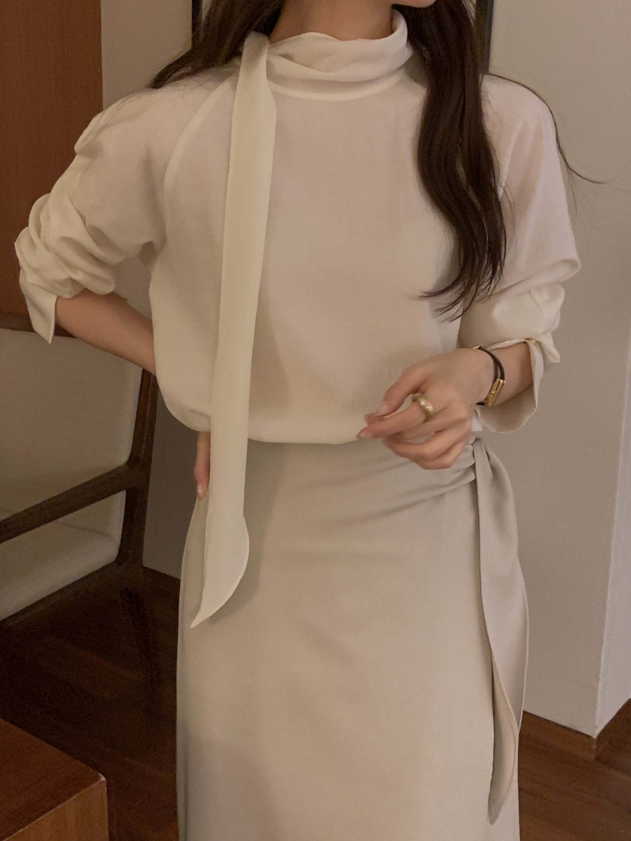 [Best Seller] Premium Raglan Tie Blouse