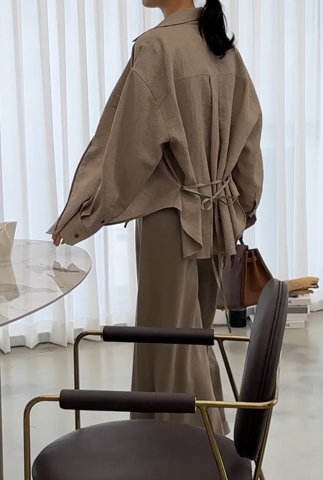 Wool-Tencel Crinkle Belted Overfit Shirt - Mocha Mousse