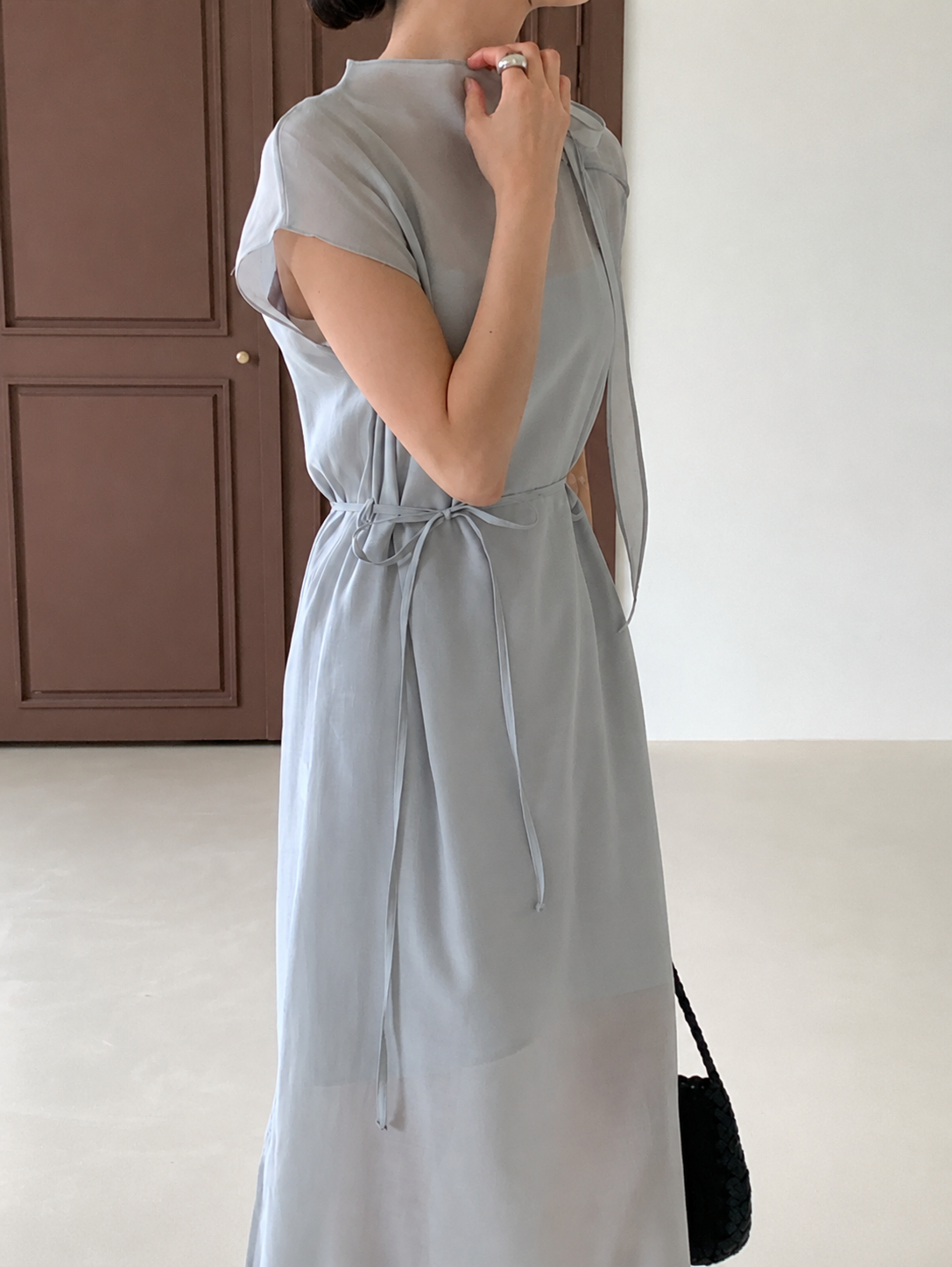 Ribbon Neck Tie Slit Dress