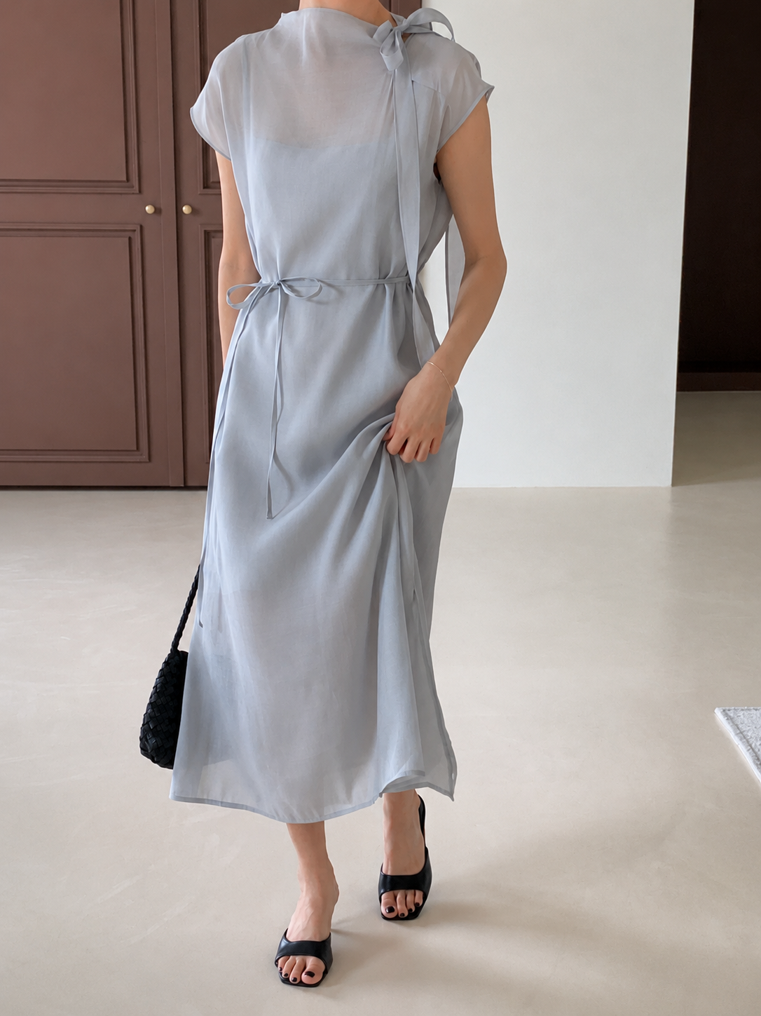 Ribbon Neck Tie Slit Dress