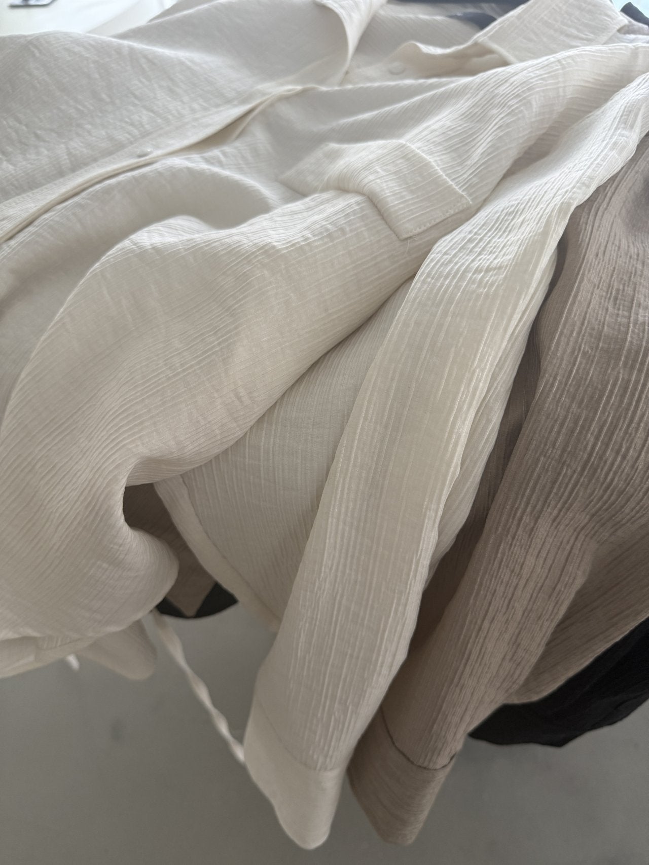 Wool-Tencel Crinkle Belted Overfit Shirt - Black