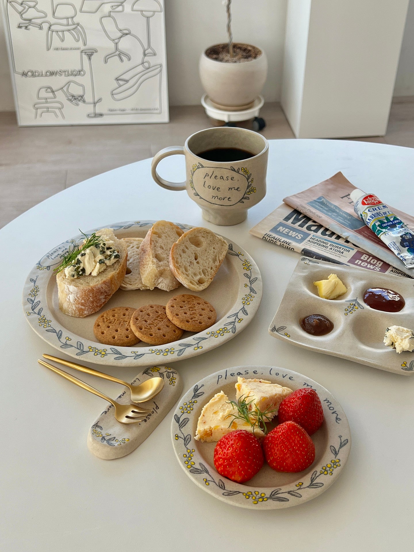 [Handmade Korean Ceramics] Love Me More Salad Plate