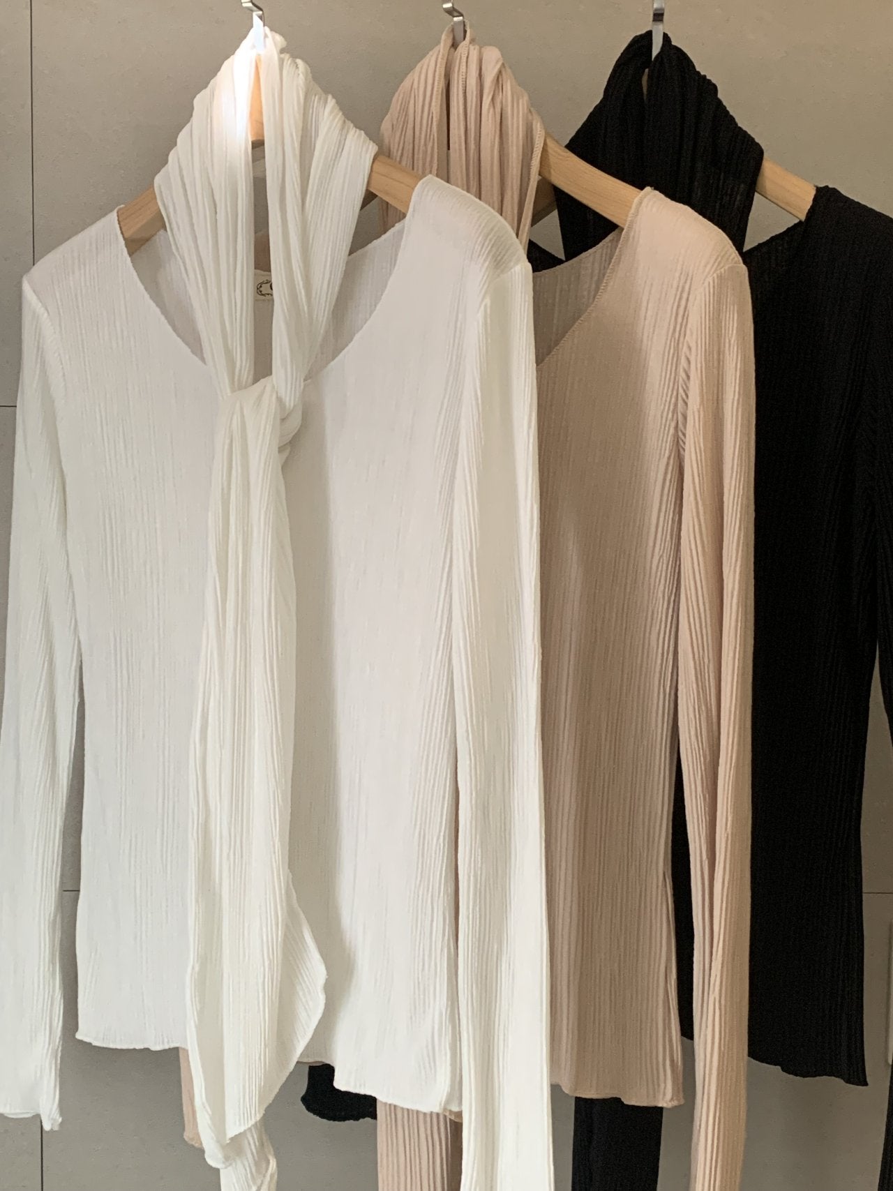Pleated Scarf Set Tee