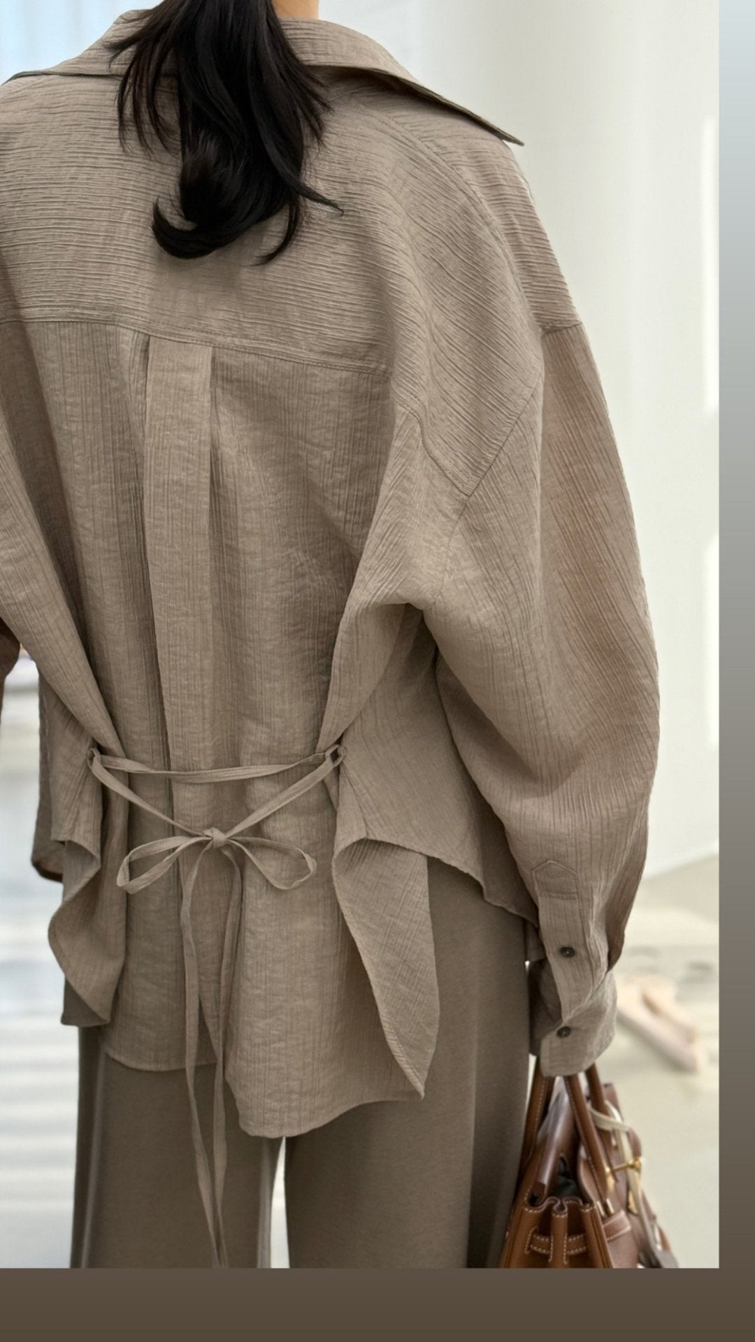 Wool-Tencel Crinkle Belted Overfit Shirt - Mocha Mousse