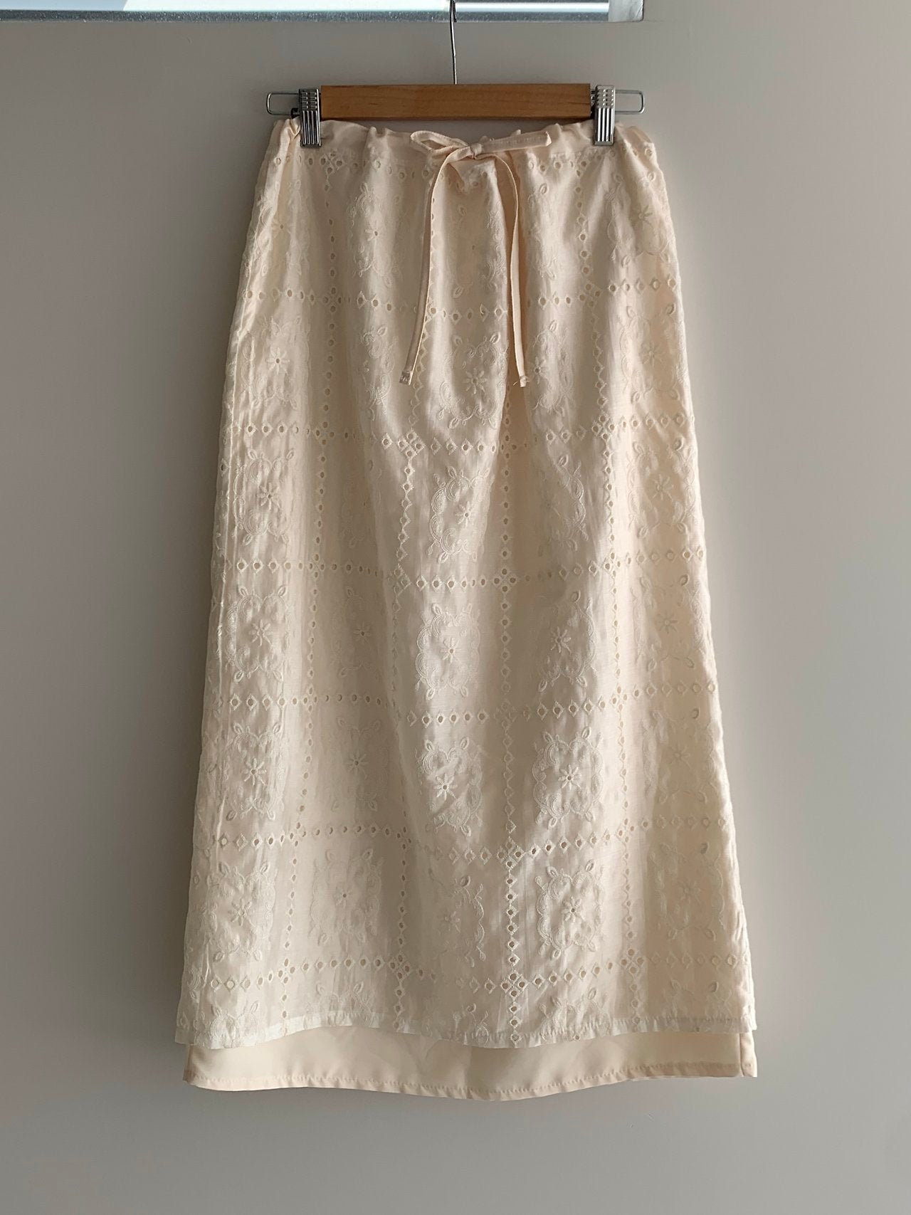 Square Lace Double-Layered Long Skirt