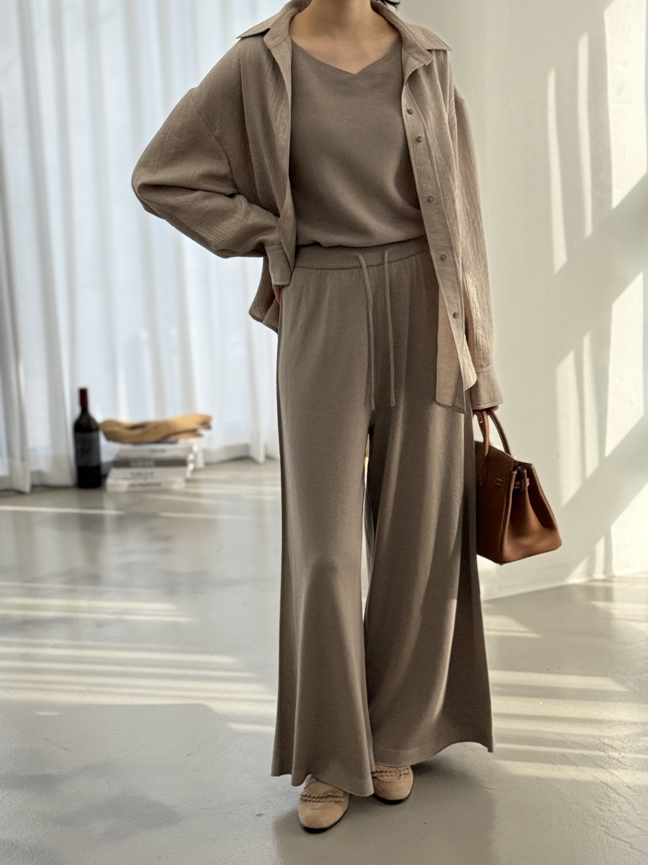 Wool-Tencel Crinkle Belted Overfit Shirt - Mocha Mousse