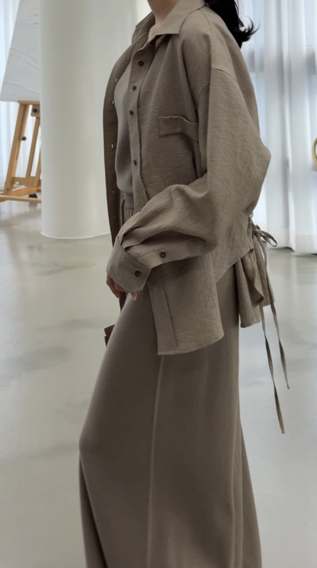 Wool-Tencel Crinkle Belted Overfit Shirt - Mocha Mousse