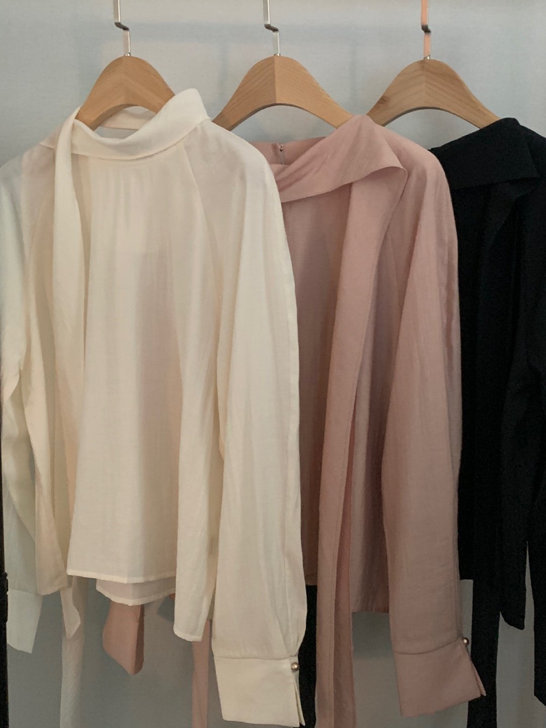 [Best Seller] Premium Raglan Tie Blouse