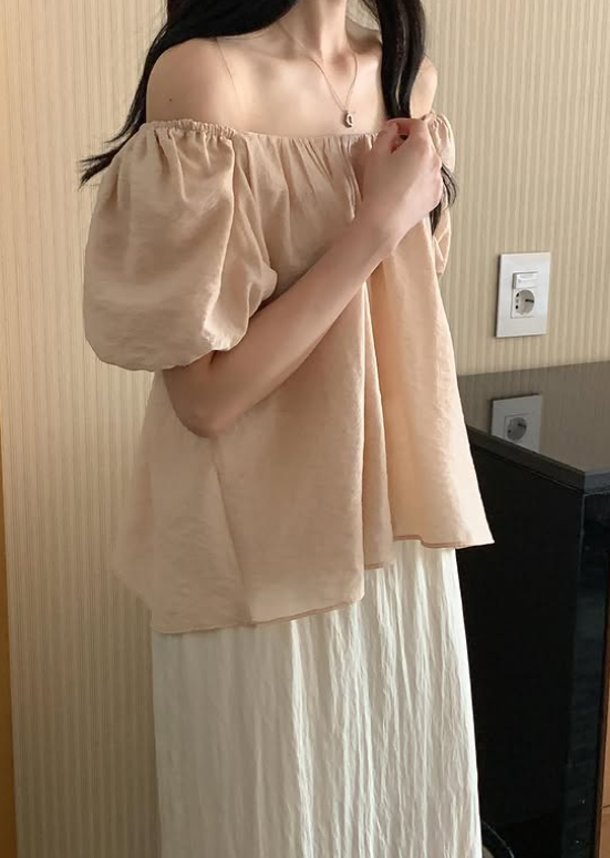Two-Way Puff-Sleeve Blouse