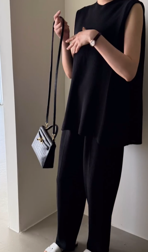 Linos WholeGarment Flow Top & Shorts Set