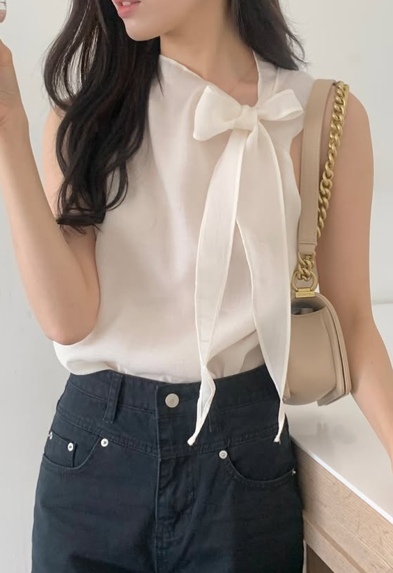 Tie Neck Sleeveless Blouse – Soft Feminine Silhouette